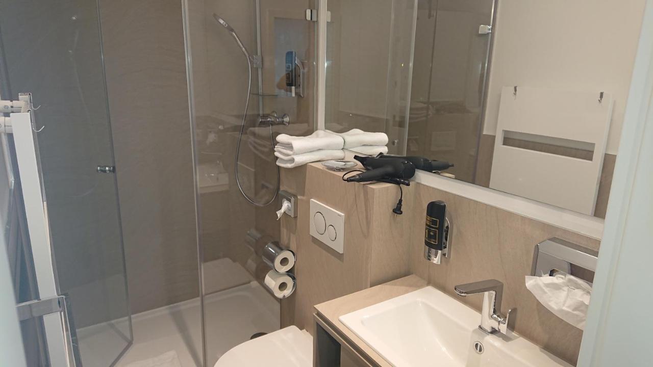 Apart-House Nuernberg Aparthotel Eksteriør bilde